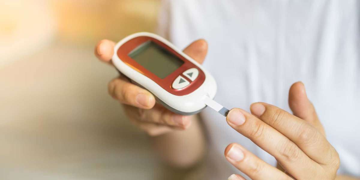 Glucose Monitoring Devices Market Growth Accelerating with Rising Prevalence of Diabetes Globally | FMI