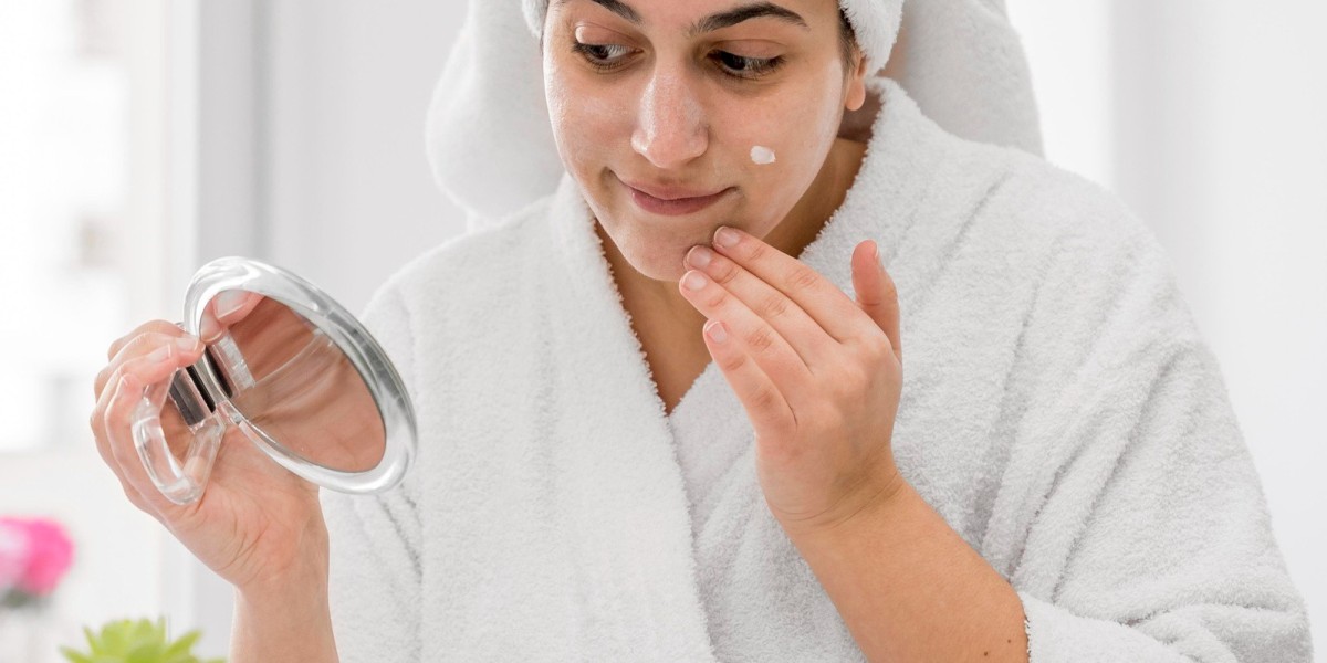 Why Homeopathy is a Great Choice for Treating Acne