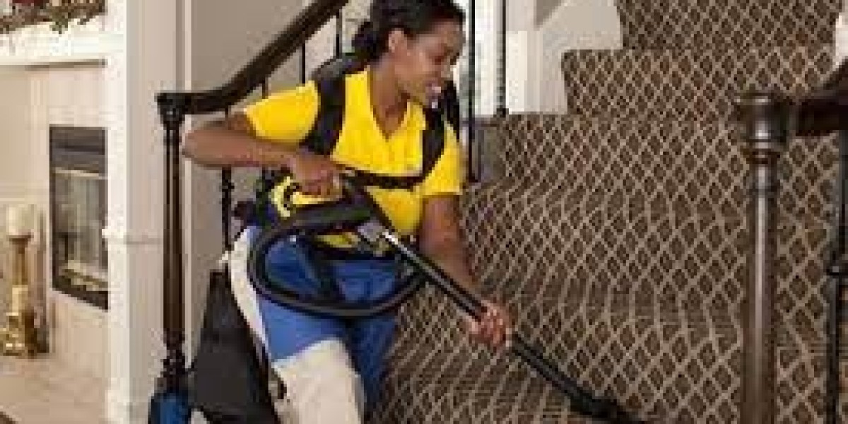 Sparkling Clean: Maid Cleaning Services for a Tidy Home