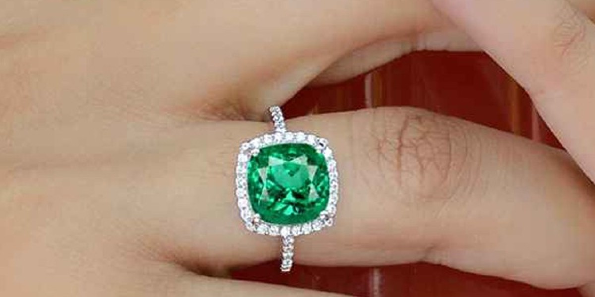 Emerald Stone: The Enchanting Green Gem of Legends and Lore