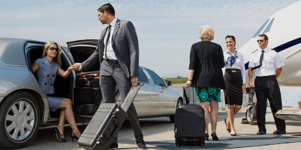 Exploring the Luxury and Convenience of Airport Limo Service in Ajax