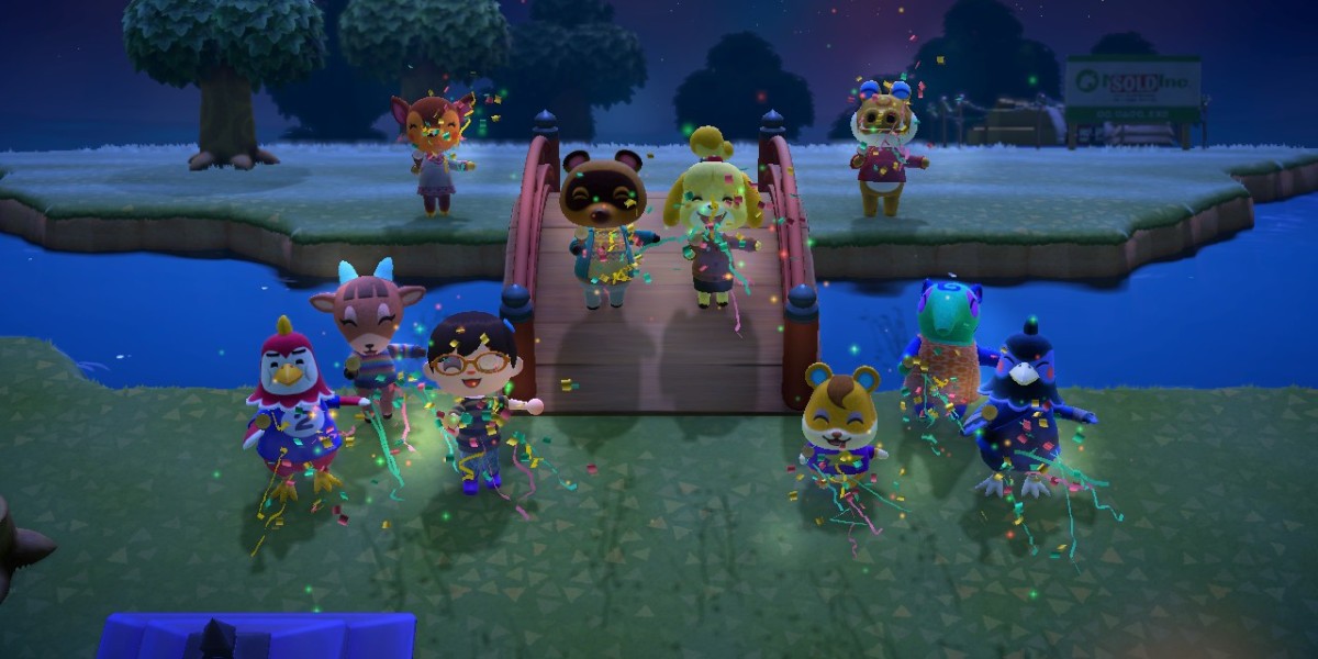 Talented Animal Crossing: New Horizons Player Makes Awesome Disney Art on Bulletin Board