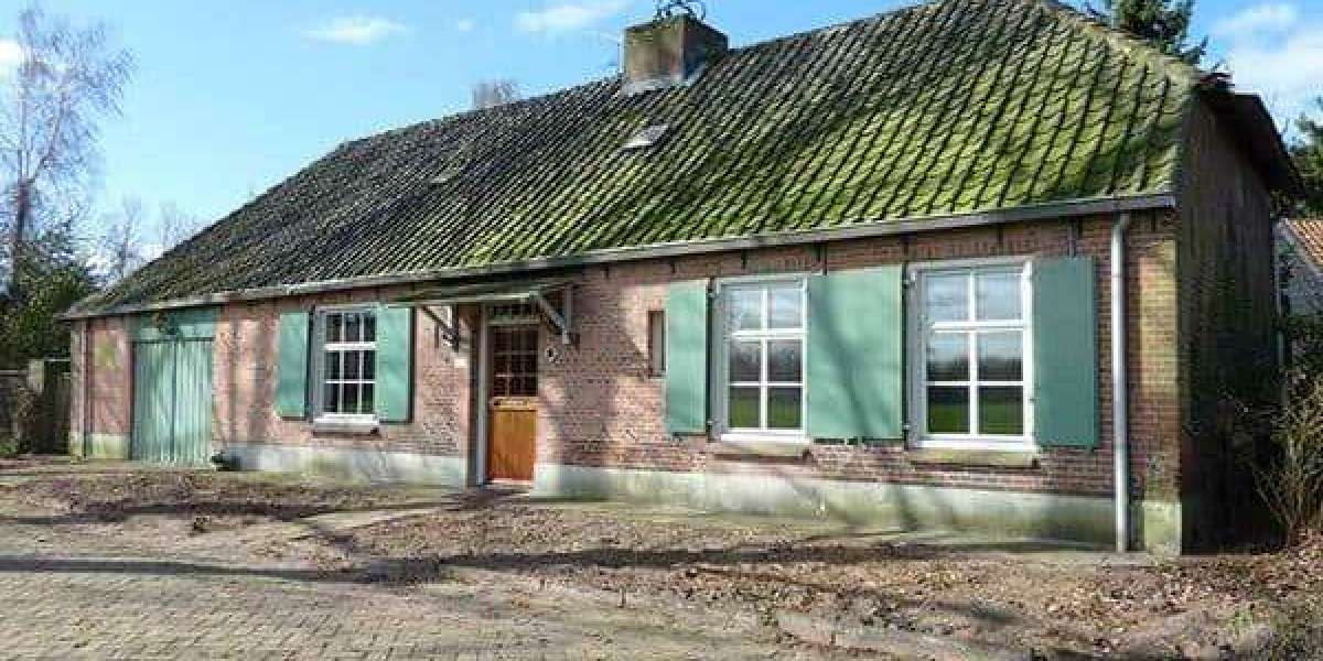 Property Valuation with a Makelaar in Den Haag