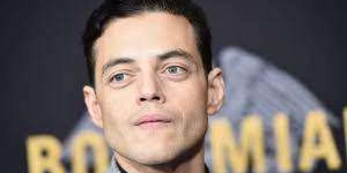 Unveiling the Talented Rami Malek: Navigating Success with a Unique Perspective
