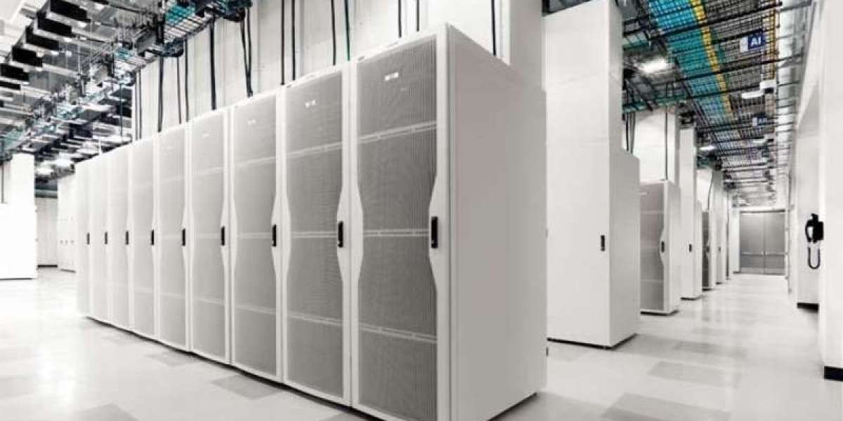 White Box Server Market Growth Analysis Report By Services and Forecast to 2032