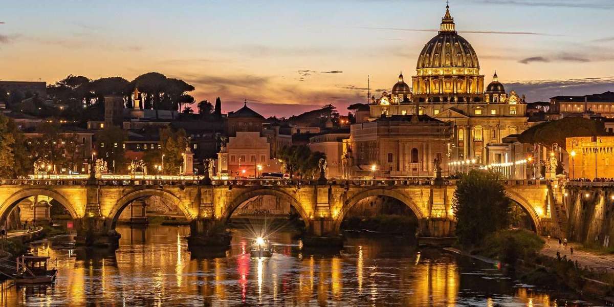 Souvenir Shopping in Rome: Best Places to Buy Roman Keepsakes