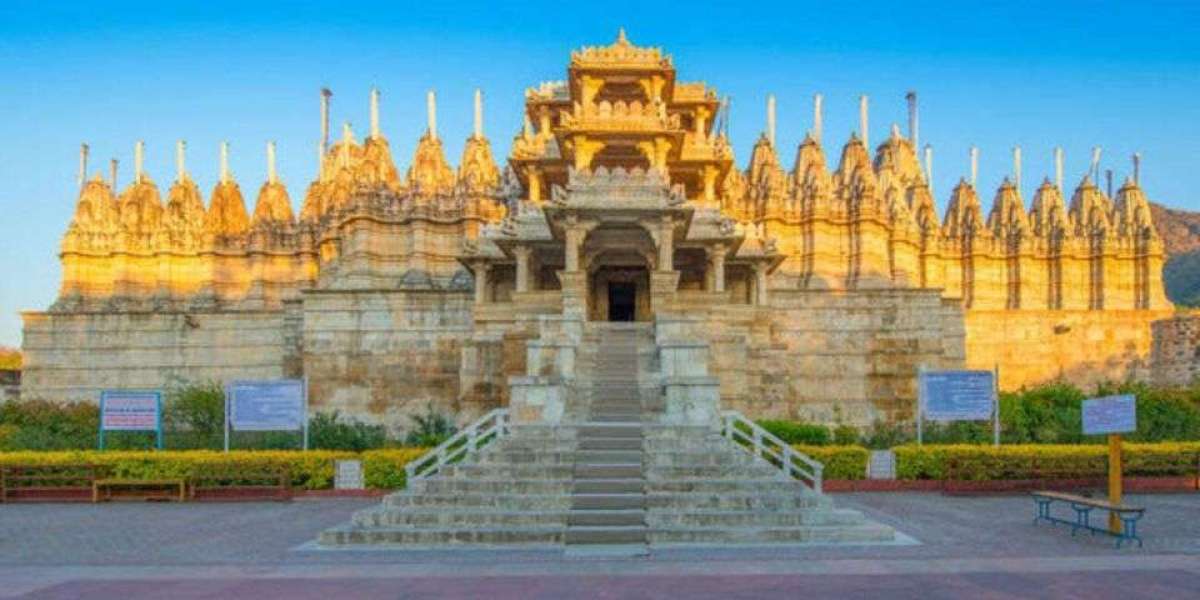 Visit Ranakpur Jain Temple from Udaipur in a Day