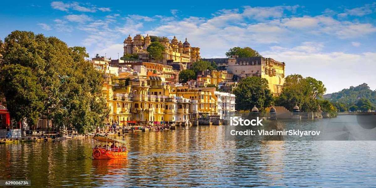 Udaipur: A Royal Journey by the Lakeside