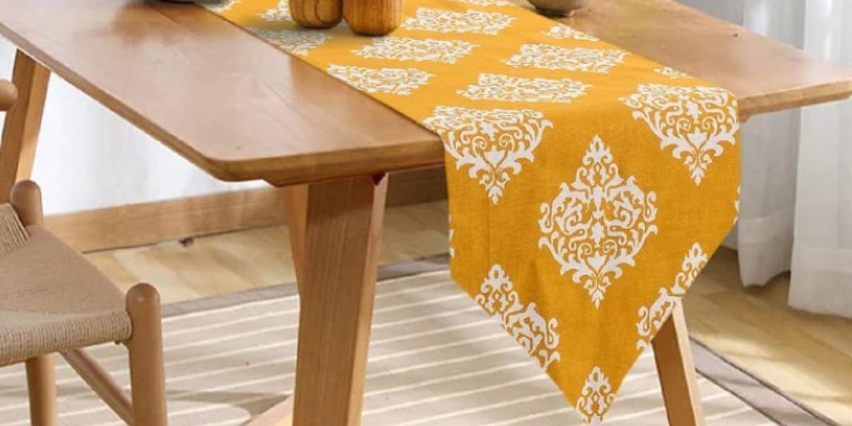 Enhancing Décor: The Elegance of Table Runners Unveiled