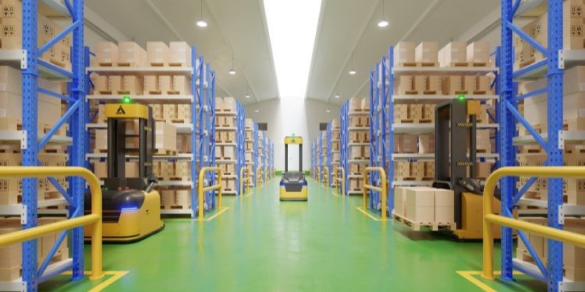 Revolutionizing Warehouse Operations: The Role of Automated Forklift Trucks Market